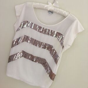 🌻Express Sequin Stripe Tee 💄💋